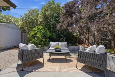 1601 Channing Ave, Palo Alto, CA 94303 - Photo 25