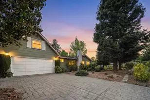12100 Saraglen Dr, Saratoga, CA 95070 - Photo 39