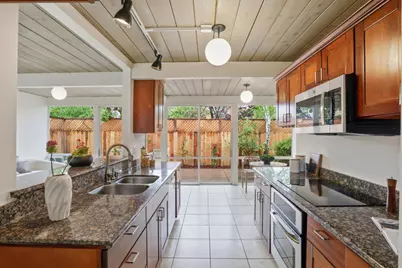 931 Mackenzie Dr, Sunnyvale, CA 94087 - Photo 15