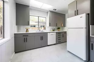 985 Oregon Ave, Palo Alto, CA 94303 - Photo 13
