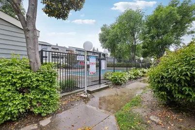 3674 Oakwood Ter 203, Fremont, CA 94536 - Photo 21