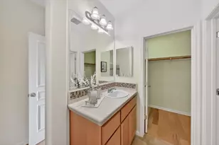 650 Almaden Walk Loop, San Jose, CA 95125 - Photo 15