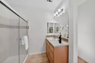650 Almaden Walk Loop, San Jose, CA 95125 - Photo 13