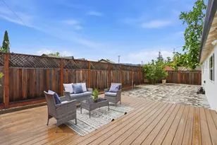 1010 Patricia Ct, Campbell, CA 95008 - Photo 31