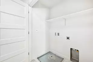 218 William Manly St 3, San Jose, CA 95136 - Photo 17