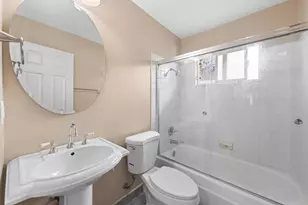 5578 Spinnaker Dr 4, San Jose, CA 95123 - Photo 13