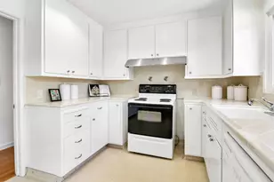 950 Olive, Menlo Park, CA 94025 - Photo 17