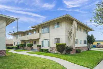 948 Lupin Dr, Salinas, CA 93906 - Photo 11