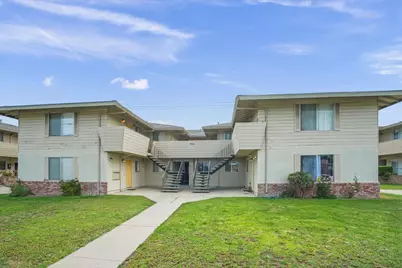 948 Lupin Dr, Salinas, CA 93906 - Photo 3