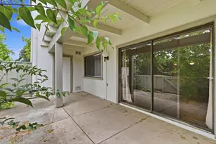 5492 Cribari Bend, San Jose, CA 95135 - Photo 33