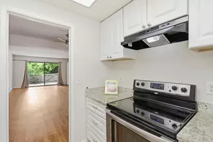 5492 Cribari Bend, San Jose, CA 95135 - Photo 11