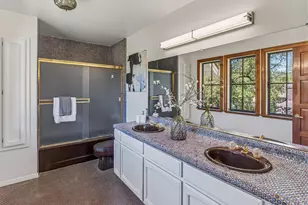 200 Todo El Mundo, Woodside, CA 94062 - Photo 25