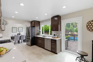 608 Curie Dr, San Jose, CA 95123 - Photo 11