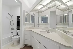414 Shadowgraph Dr, San Jose, CA 95110 - Photo 11