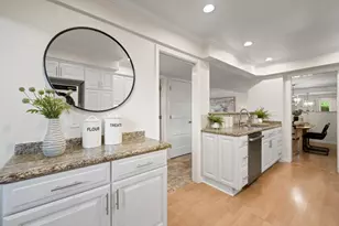 23 Los Altos Square, Los Altos, CA 94022 - Photo 17