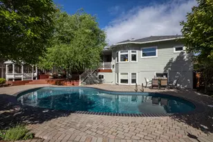 730 Greenview Pl, Los Altos, CA 94024 - Photo 21