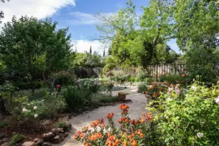 730 Greenview Pl, Los Altos, CA 94024 - Photo 27