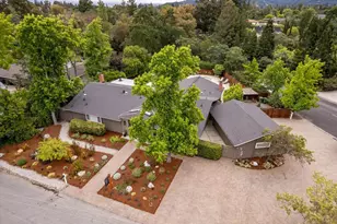 15392 Via Palomino, Monte Sereno, CA 95030 - Photo 11