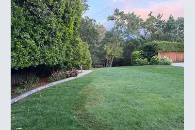 15392 Via Palomino, Monte Sereno, CA 95030 - Photo 9