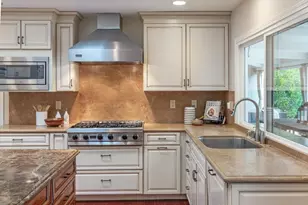 15392 Via Palomino, Monte Sereno, CA 95030 - Photo 25