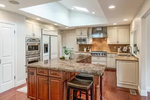 15392 Via Palomino, Monte Sereno, CA 95030 - Photo 23