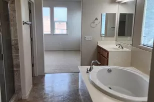 253 Lilac Ln, Livingston, CA 95334 - Photo 9