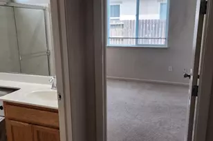 253 Lilac Ln, Livingston, CA 95334 - Photo 19