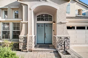 320 Huckleberry Dr, San Jose, CA 95123 - Photo 9