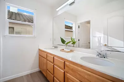 320 Huckleberry Dr, San Jose, CA 95123 - Photo 41