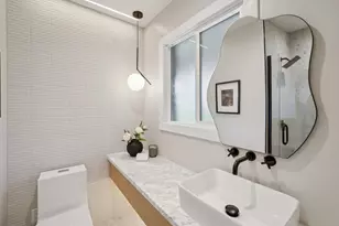 2117 Los Altos Dr, San Mateo, CA 94402 - Photo 31
