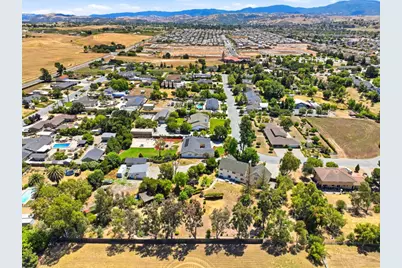130 Sunrise Dr, Hollister, CA 95023 - Photo 67