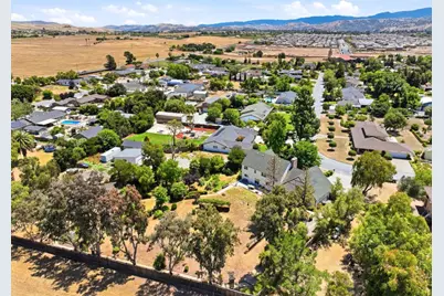 130 Sunrise Dr, Hollister, CA 95023 - Photo 71