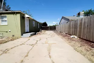 360 E 19th St, Merced, CA 95340 - Photo 7