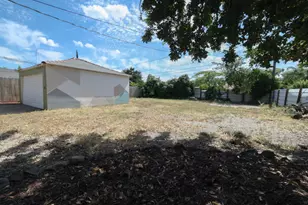 360 E 19th St, Merced, CA 95340 - Photo 5