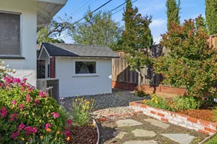 1763 Walnut Dr, Mountain View, CA 94040 - Photo 35