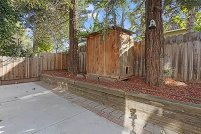 1511 Las Brisas Dr, Hollister, CA 95023 - Photo 33