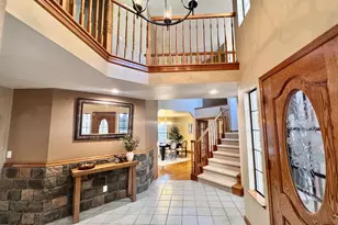 1511 Las Brisas Dr, Hollister, CA 95023 - Photo 3
