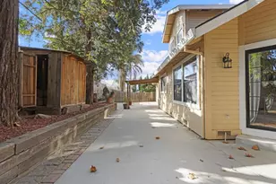1511 Las Brisas Dr, Hollister, CA 95023 - Photo 31