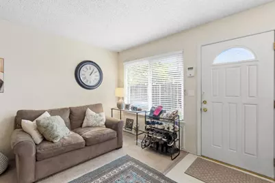 5746 Chesbro Ave, San Jose, CA 95123 - Photo 3