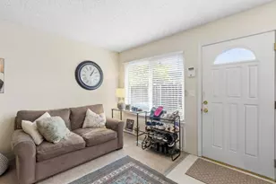 5746 Chesbro Ave, San Jose, CA 95123 - Photo 3