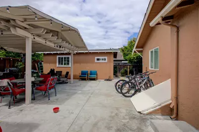 135 S 26th St, San Jose, CA 95116 - Photo 7
