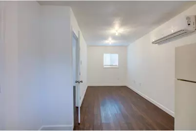 135 S 26th St, San Jose, CA 95116 - Photo 19