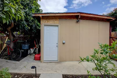 135 S 26th St, San Jose, CA 95116 - Photo 25