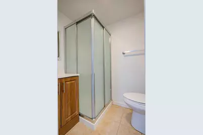 135 S 26th St, San Jose, CA 95116 - Photo 17
