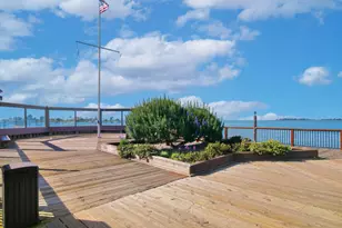 8 Commodore Dr C457, Emeryville, CA 94608 - Photo 35