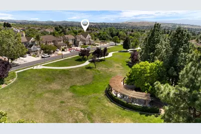 3598 Casabella Ave, San Jose, CA 95148 - Photo 9