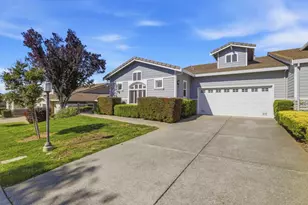 9015 Village View Dr, San Jose, CA 95135 - Photo 37