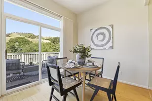 9015 Village View Dr, San Jose, CA 95135 - Photo 11