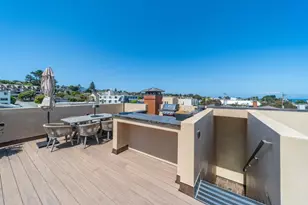 575 Foam St D, Monterey, CA 93940 - Photo 13