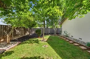 6296 Valroy Dr, San Jose, CA 95123 - Photo 37